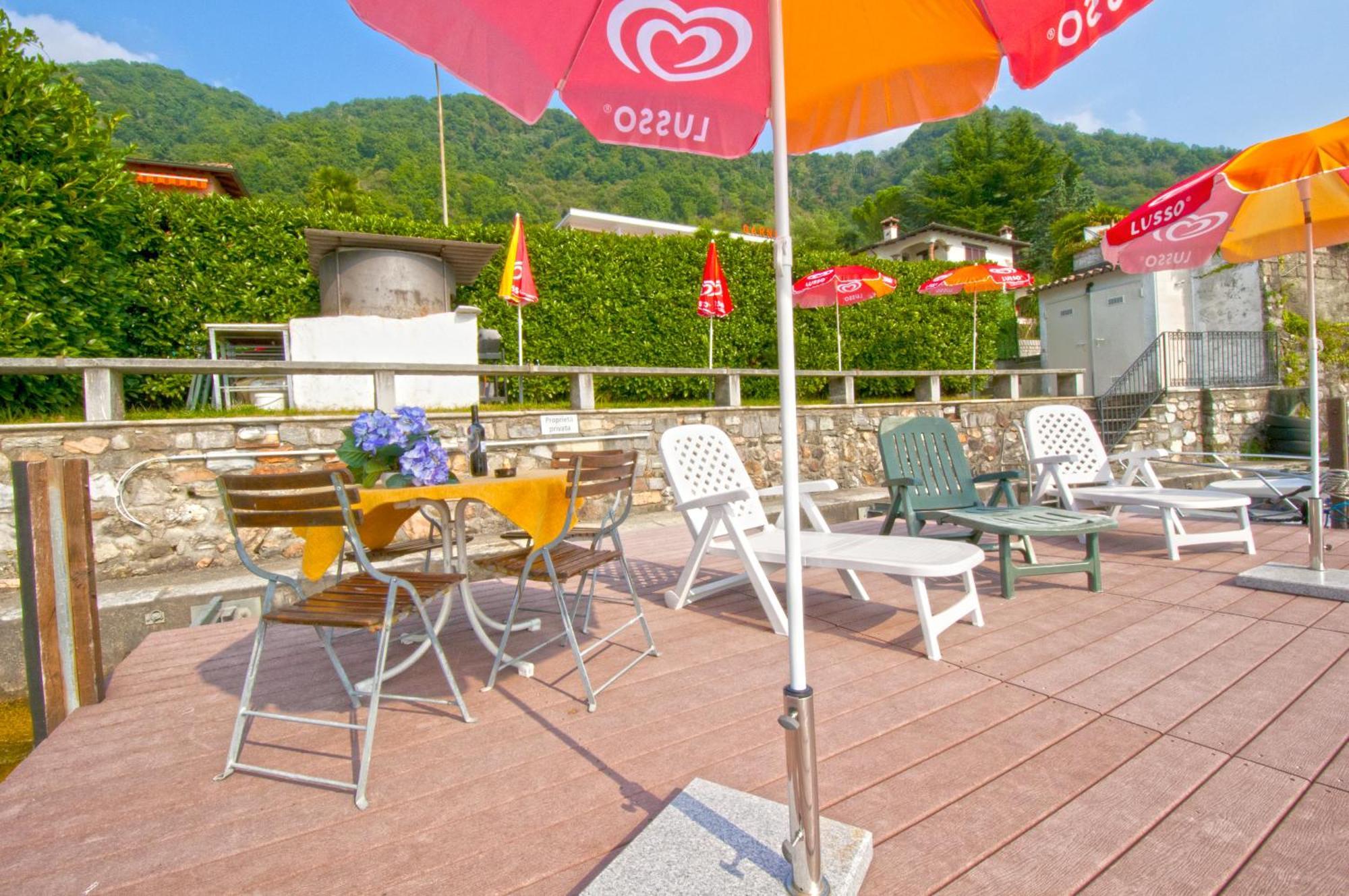 Albergo Ristorante Della Posta Моркоте Екстериор снимка